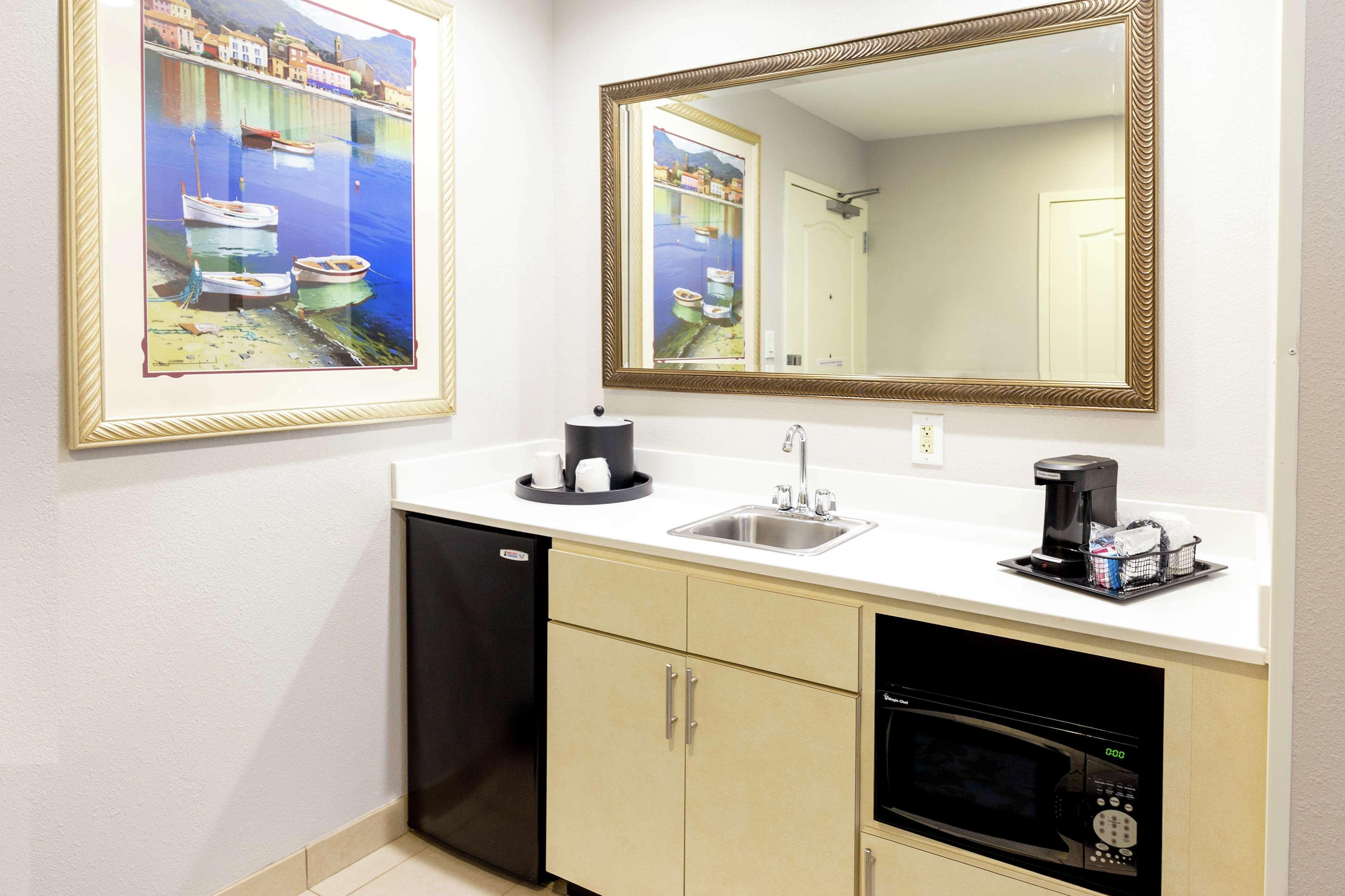 Hampton Inn & Suites Jacksonville Deerwood Park Ngoại thất bức ảnh