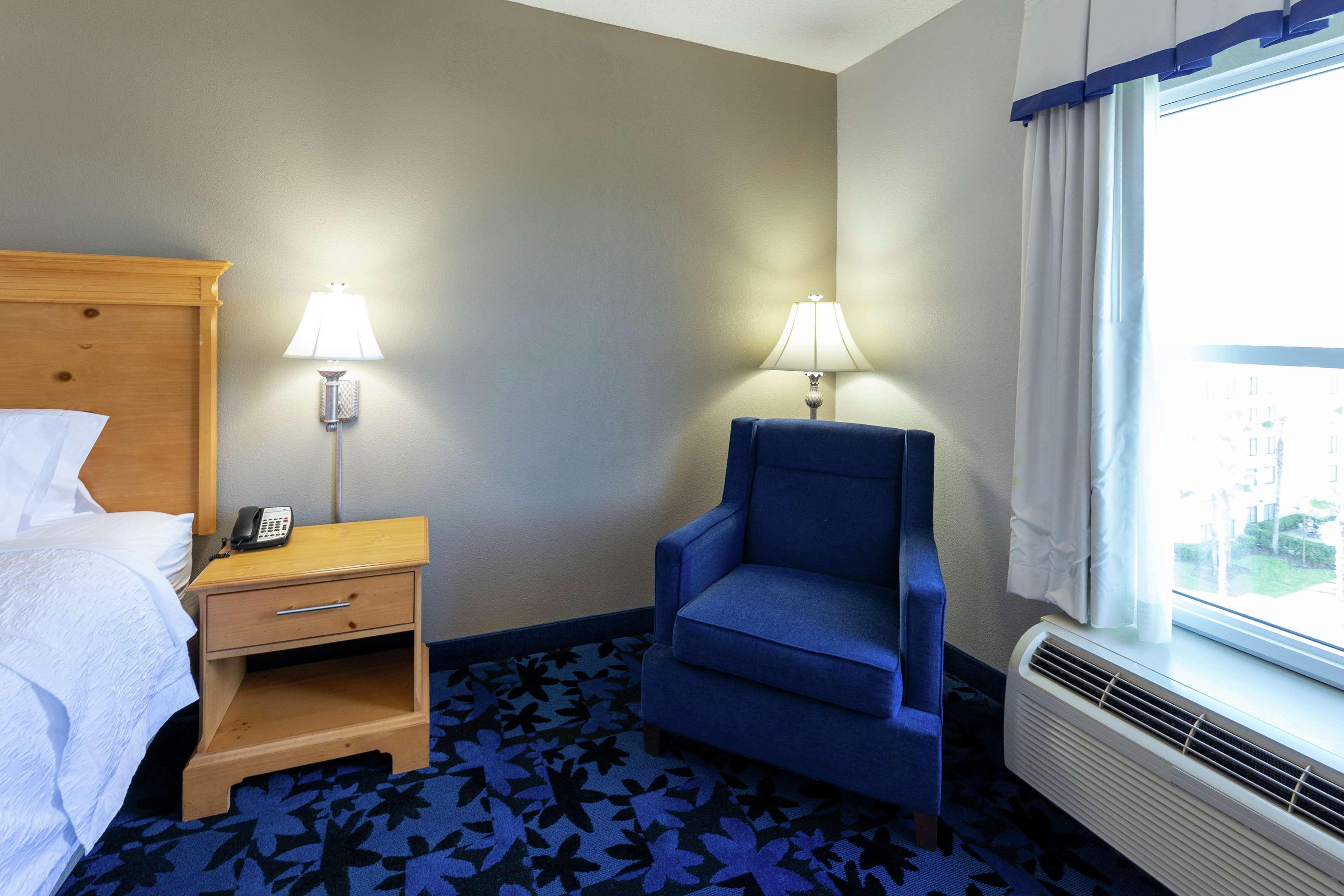 Hampton Inn & Suites Jacksonville Deerwood Park Ngoại thất bức ảnh