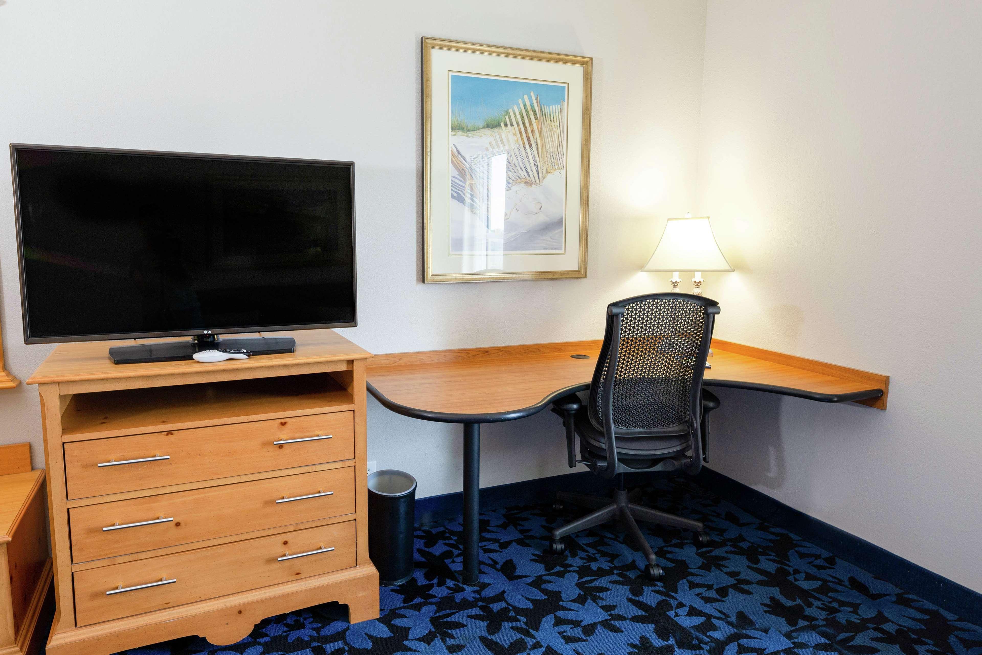 Hampton Inn & Suites Jacksonville Deerwood Park Ngoại thất bức ảnh