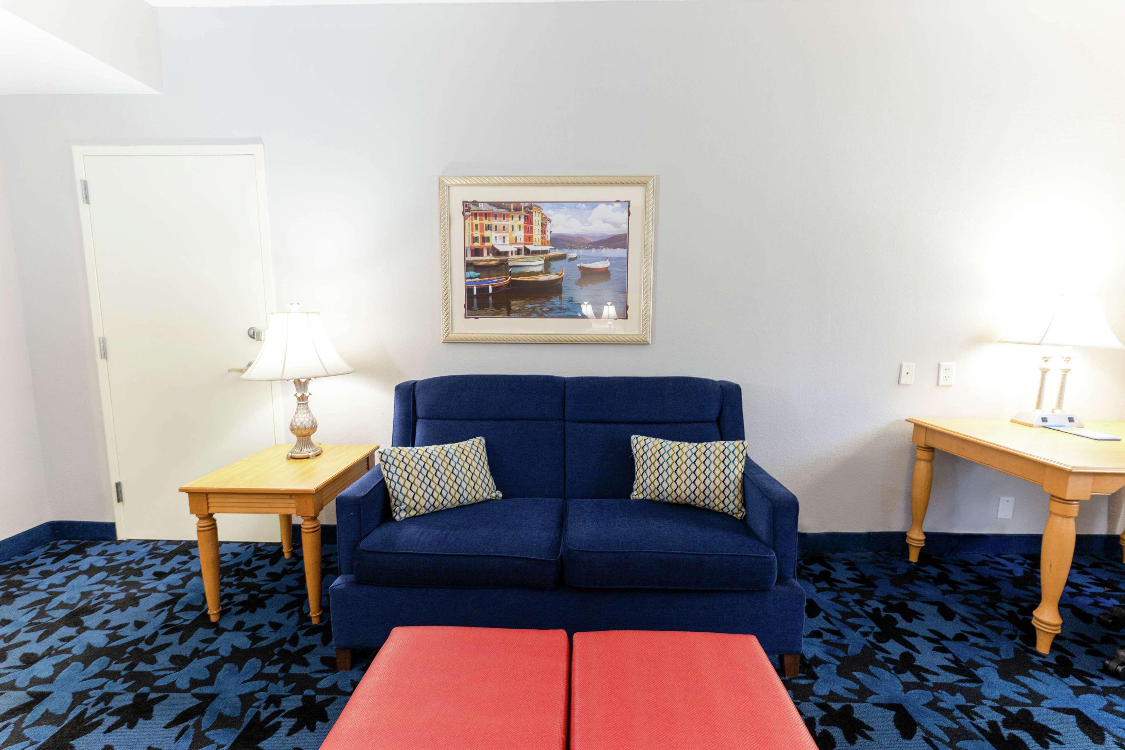 Hampton Inn & Suites Jacksonville Deerwood Park Ngoại thất bức ảnh