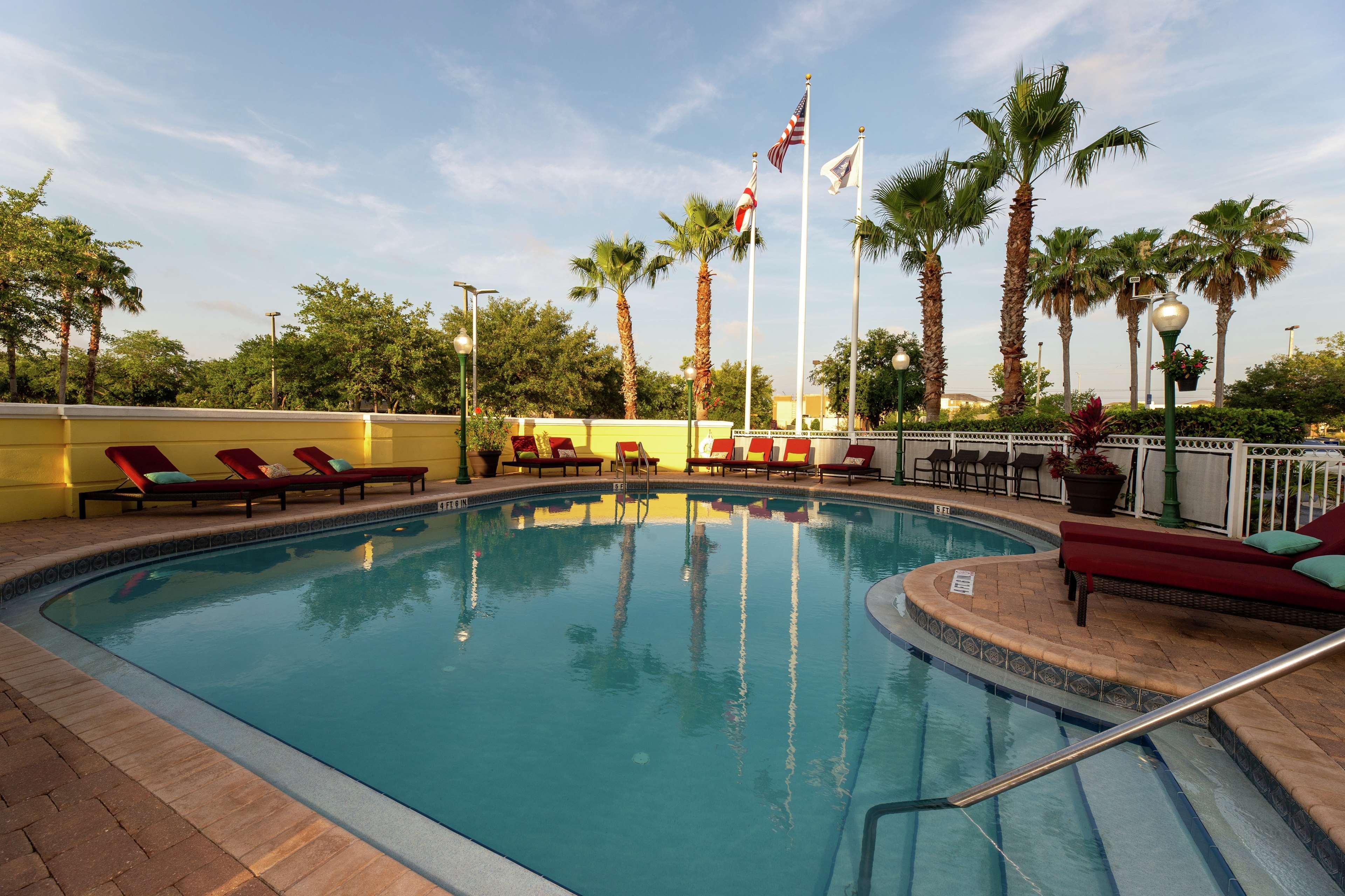 Hampton Inn & Suites Jacksonville Deerwood Park Ngoại thất bức ảnh