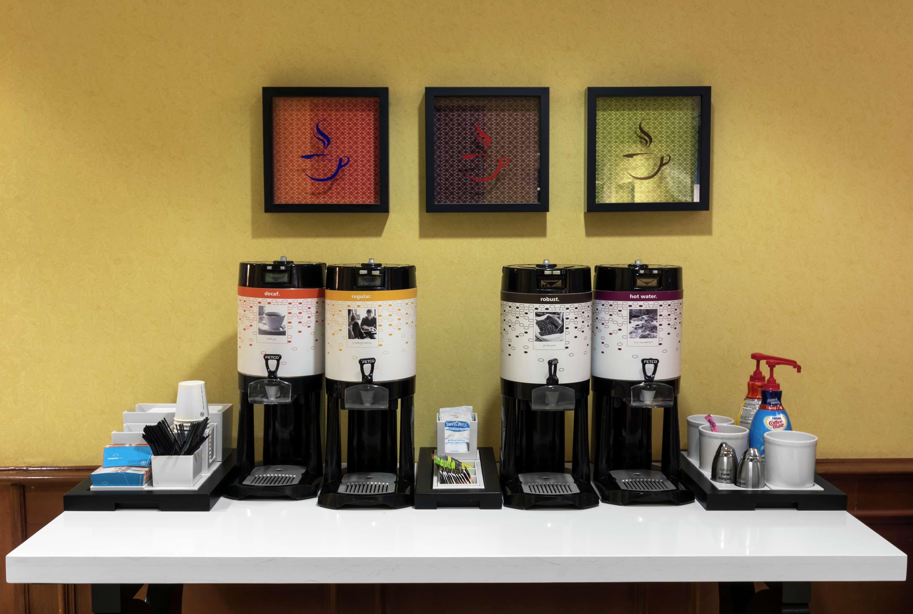 Hampton Inn & Suites Jacksonville Deerwood Park Ngoại thất bức ảnh