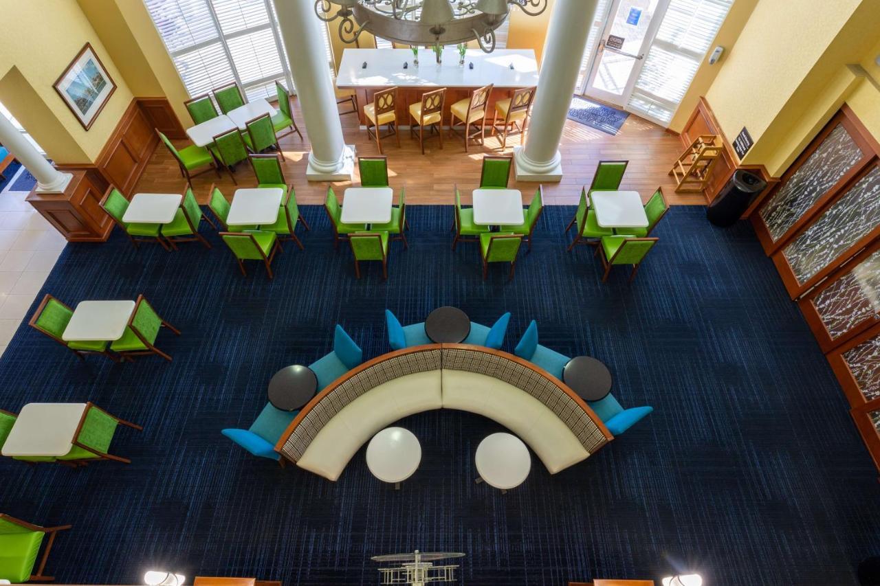 Hampton Inn & Suites Jacksonville Deerwood Park Ngoại thất bức ảnh