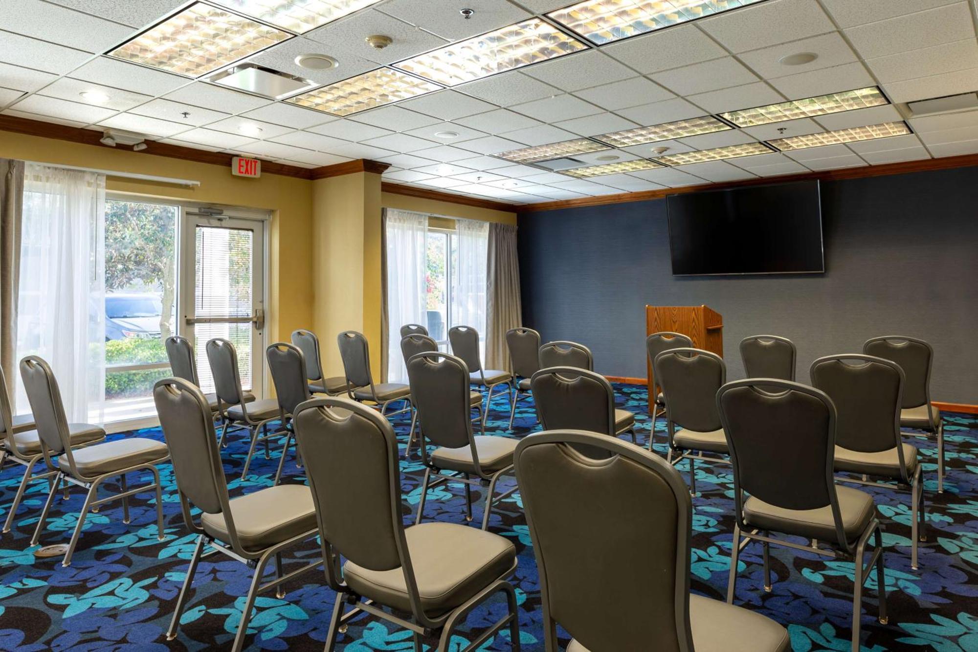 Hampton Inn & Suites Jacksonville Deerwood Park Ngoại thất bức ảnh