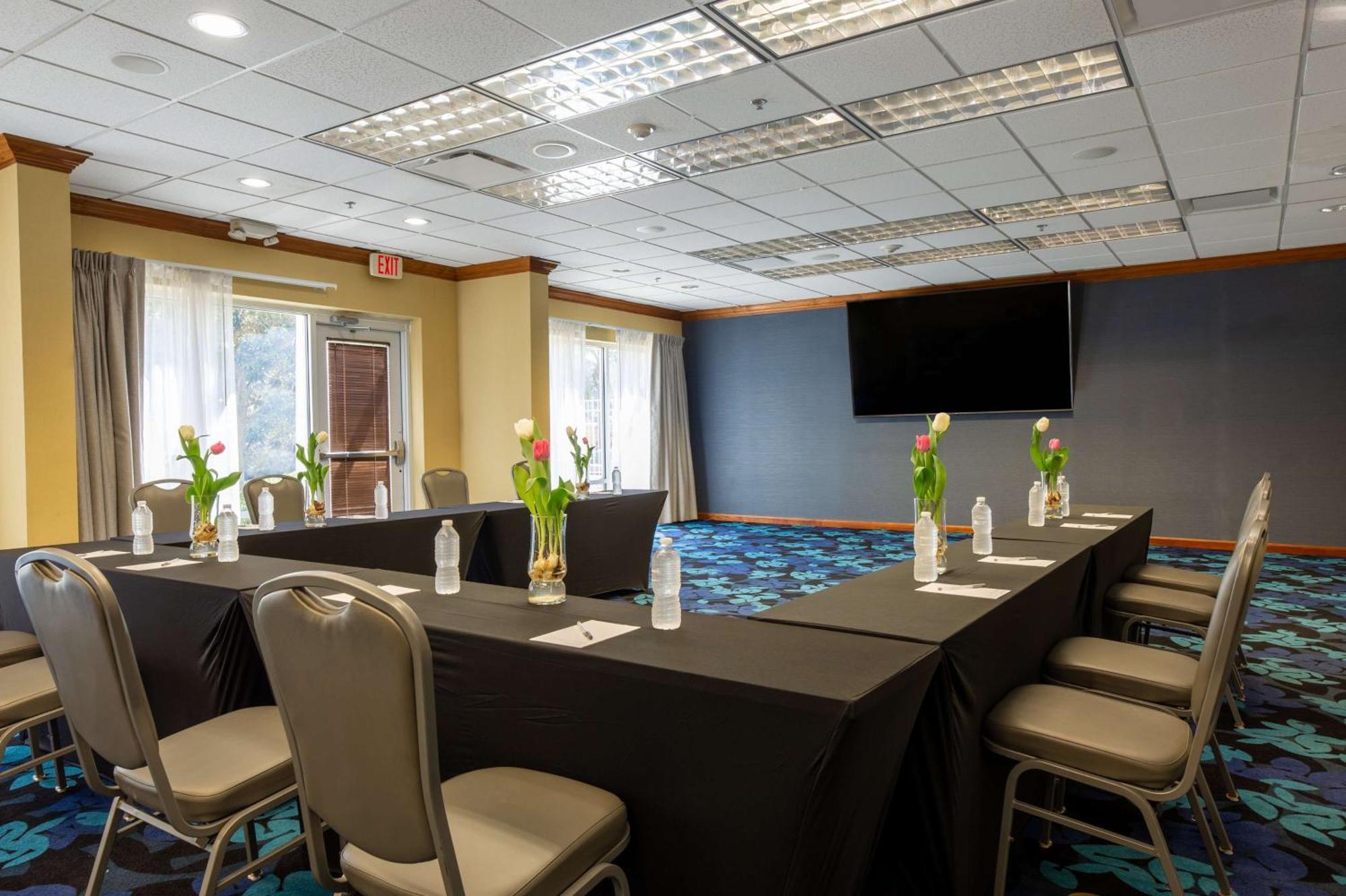 Hampton Inn & Suites Jacksonville Deerwood Park Ngoại thất bức ảnh