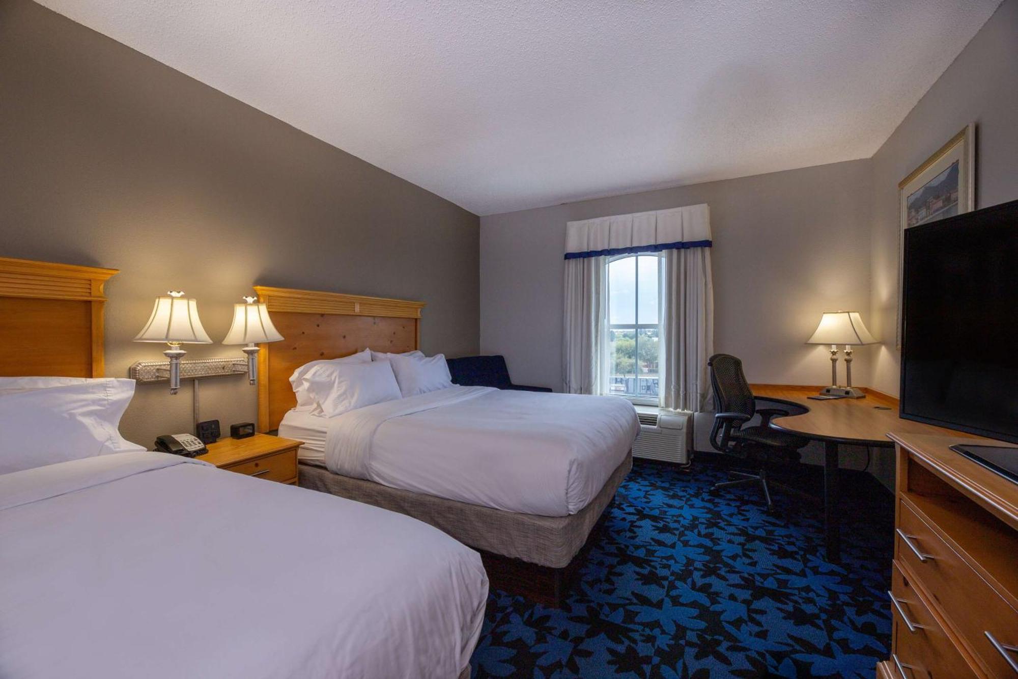 Hampton Inn & Suites Jacksonville Deerwood Park Ngoại thất bức ảnh